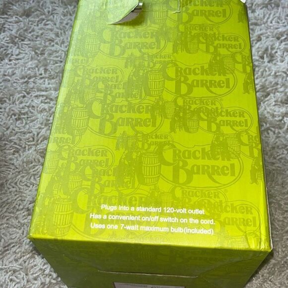 Cracker Barrel Easter Traditions Light Up Church Doves Flower Accents In Box - Picture 3 of 16